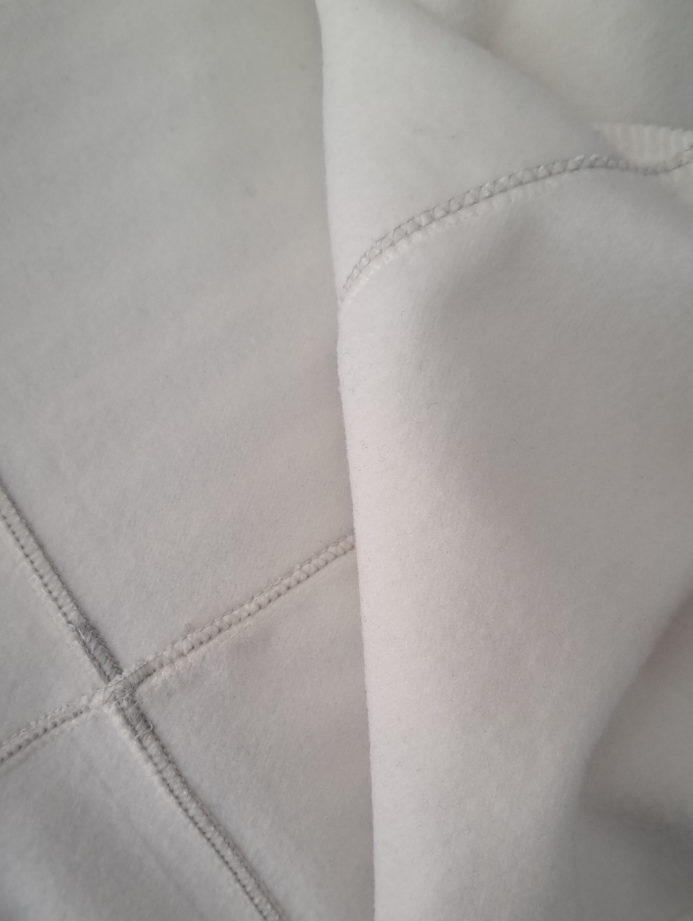 Columbia Women's Cream Softshell Jacket/Water Resistant. Size Large - Picture 9 of 9
